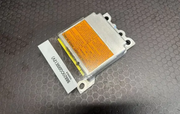 Infiniti FX Airbag control unit/module 98820CG000 030424