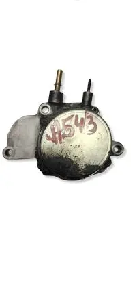 Opel Astra J Vacuum pump 8981154390