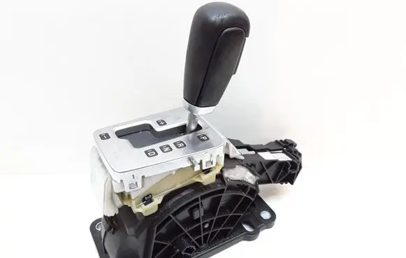 Volvo XC70 Gear shifter/selector P30759122