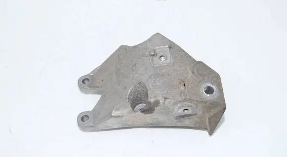 BMW 5 G30 G31 G38 Engine mounting bracket 6864593 22116864593