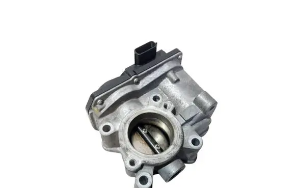 Renault Megane III Throttle body valve 8200578645 00398 8200570865D