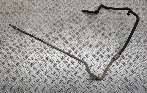 Volkswagen Jetta VI Power steering hose/pipe/line 