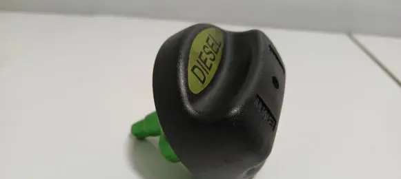 BMW X3 E83 Fuel tank filler cap