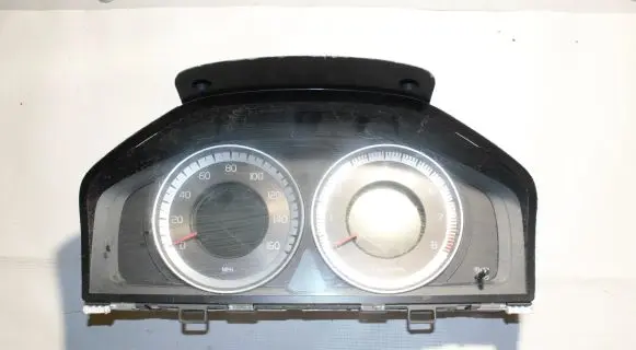 Volvo XC60 Speedometer (instrument cluster) 31343326AA