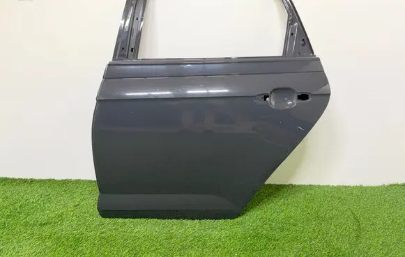 Volkswagen Taigo Rear door 2G4833051R