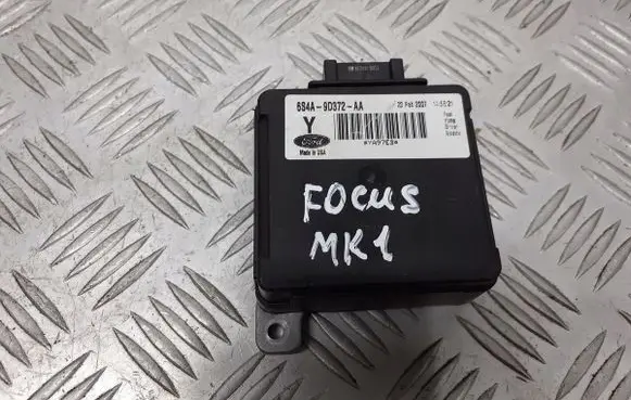 Ford Focus Fuel pump relay 6S4A9D372AA