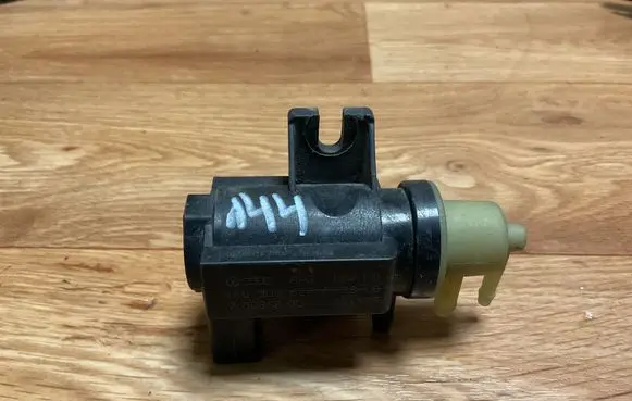 Dodge Journey Turbo solenoid valve 1K0906627A 70086800 08T189
