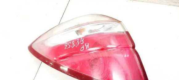 Subaru Outback Rear/tail lights