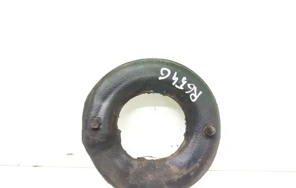 Tesla Model Y Rear coil spring rubber mount 104447900E 811095