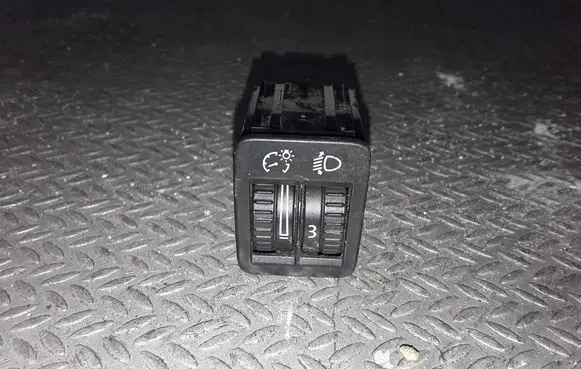 Headlight level height control switch