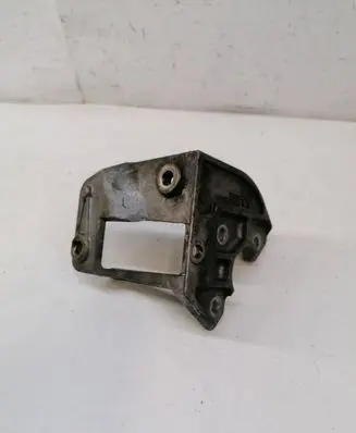 Chrysler Sebring (JS) Power steering pump mounting bracket 04891615AA 72339