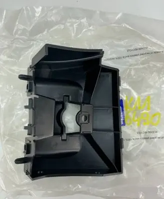 Volvo XC60 Fender mounting bracket 32216698 370A03AAS031M