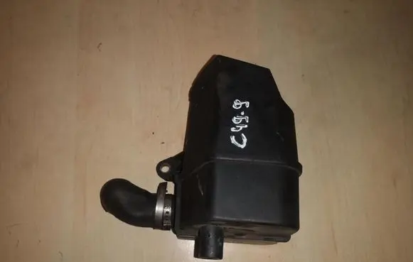 Volvo S60 Oil breather separator 862211