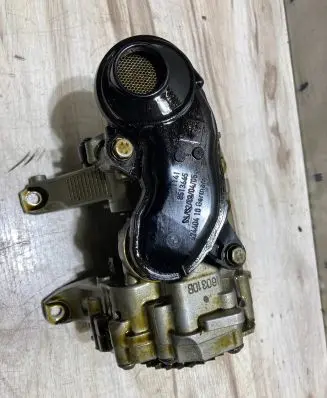 Mini One - Cooper F56 F55 Oil pump 7634187