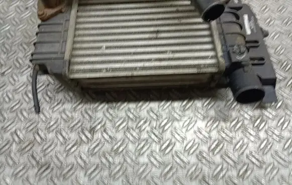 Toyota Yaris Intercooler radiator
