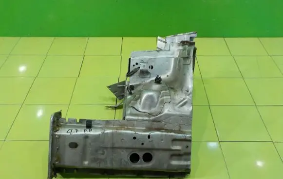 Ford B-MAX Front side member PRZOD