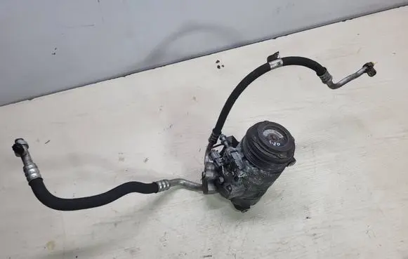 Mercedes-Benz E W212 Air conditioning (A/C) compressor (pump) A0008302600