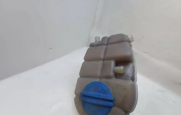 Audi A6 Allroad C7 Coolant expansion tank/reservoir 4G0121403AH