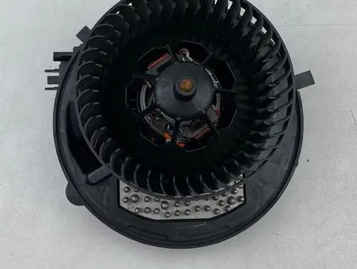 Volkswagen Jetta USA Heater fan/blower 5Q1819021H