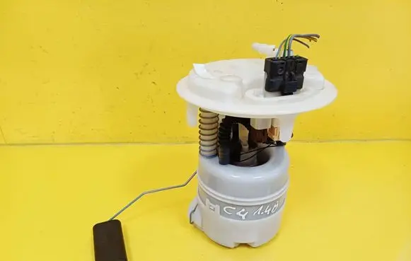 Citroen C4 I In-tank fuel pump 