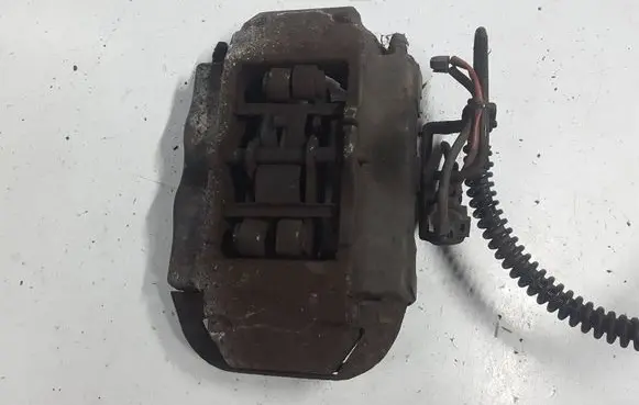 Audi Q7 4L Brake caliper pad carrier rear 