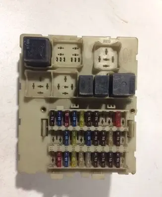 Ford Focus Fuse box set 98AG14A073KD 518263504