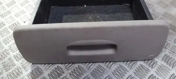 Renault Scenic II - Grand scenic II Glove box 8200223819 8200223816