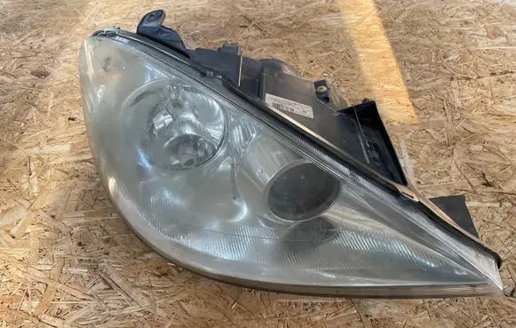 Peugeot 807 Headlight/headlamp 89006374