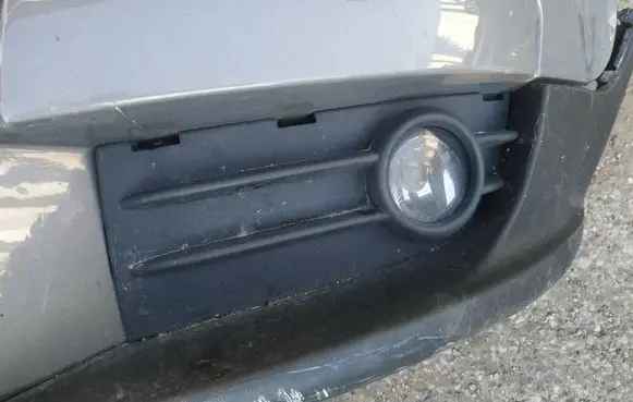 Front bumper lower grill