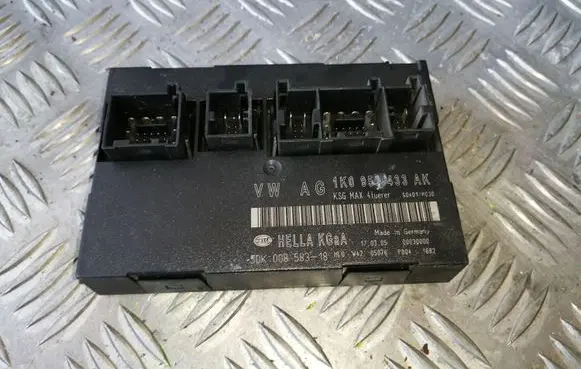 Volkswagen Touran I Comfort/convenience module 1K0959433AK