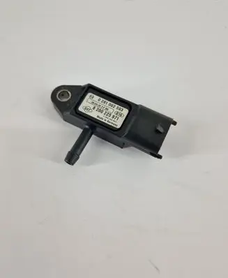 Dacia Logan I Oil pressure sensor 0281002593