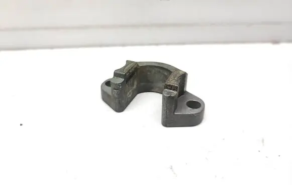 BMW 5 E60 E61 Fuel Injector clamp holder
