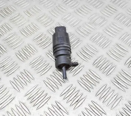 BMW 5 F10 F11 Windscreen/windshield washer pump 3240479 6934160