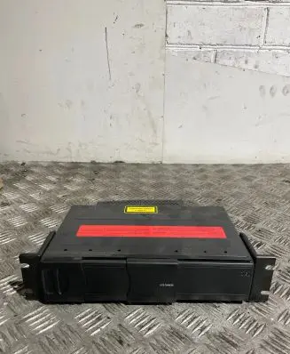 BMW 1 E81 E87 CD/DVD changer 6924058