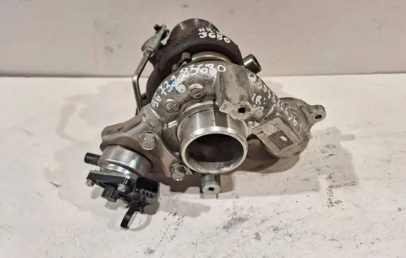Peugeot 208 Turbo 9673283680