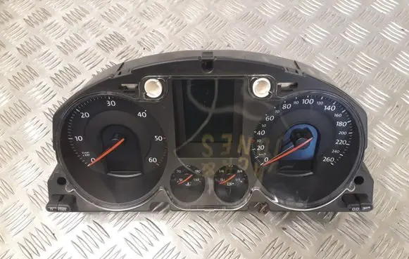 Volkswagen PASSAT B6 Speedometer (instrument cluster) 3C0920871 A2C53144889