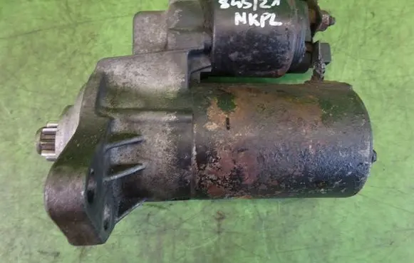 Skoda Octavia Mk1 (1U) Starter motor 005821879