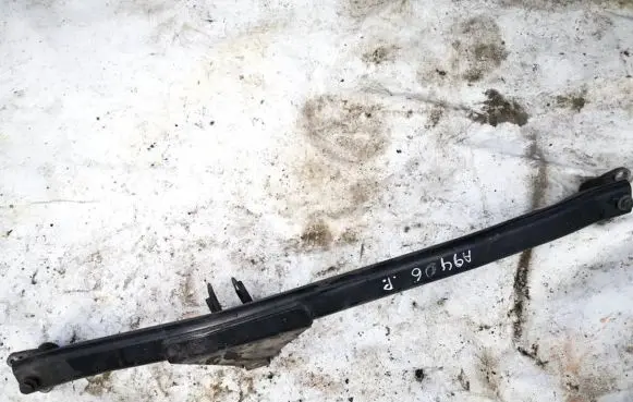Volvo S80 Engine mount bracket