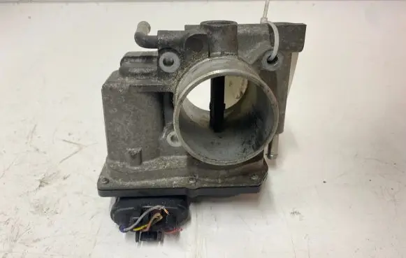 Mazda 6 Throttle valve R2AA136B0