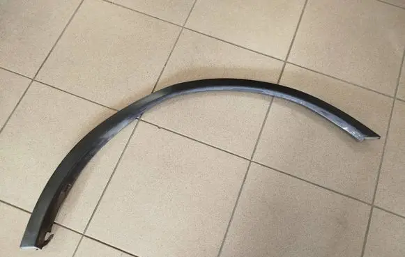 Subaru B9 Tribeca Front arch trim 91112XA00A