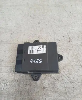 Opel Vectra C Door control unit/module 9227560 360572197 5WK46001