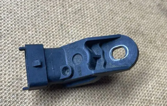 Opel Astra G Air pressure sensor 0281002137