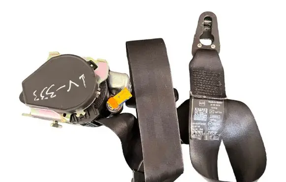 Seat Exeo (3R) Front seatbelt 3R2857705 6166261 616625361