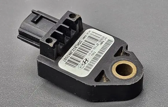 Hyundai Getz Airbag deployment crash/impact sensor 959202F100