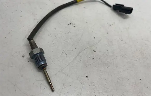 Mercedes-Benz A W177 Exhaust gas temperature sensor 0311831A17