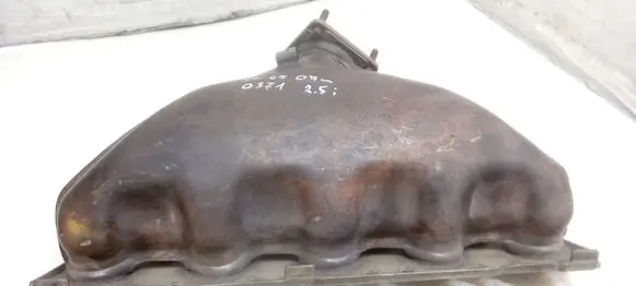 Volkswagen Golf V Exhaust manifold