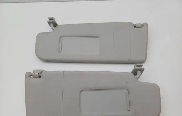 Volkswagen Golf Plus Sun visor