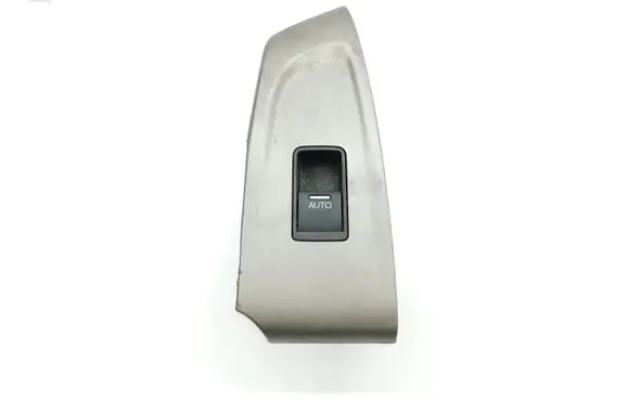 Honda Accord Electric window control switch 35770TL4E11