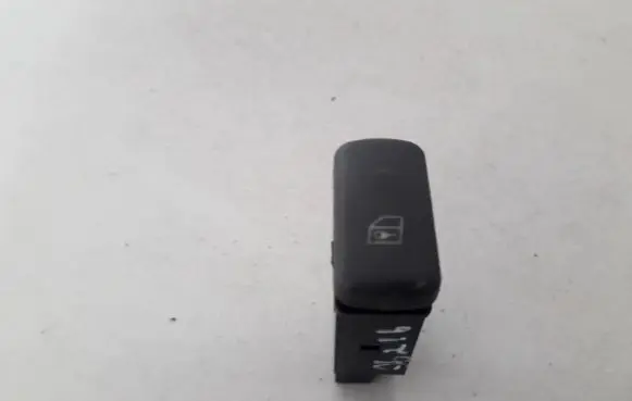Volvo S40, V40 Electric window control switch 0850305