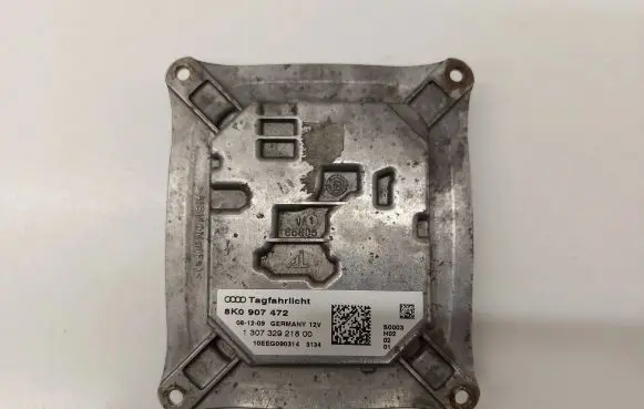 Audi A4 S4 B8 8K Headlight ballast module Xenon 8K0907472 130732921800